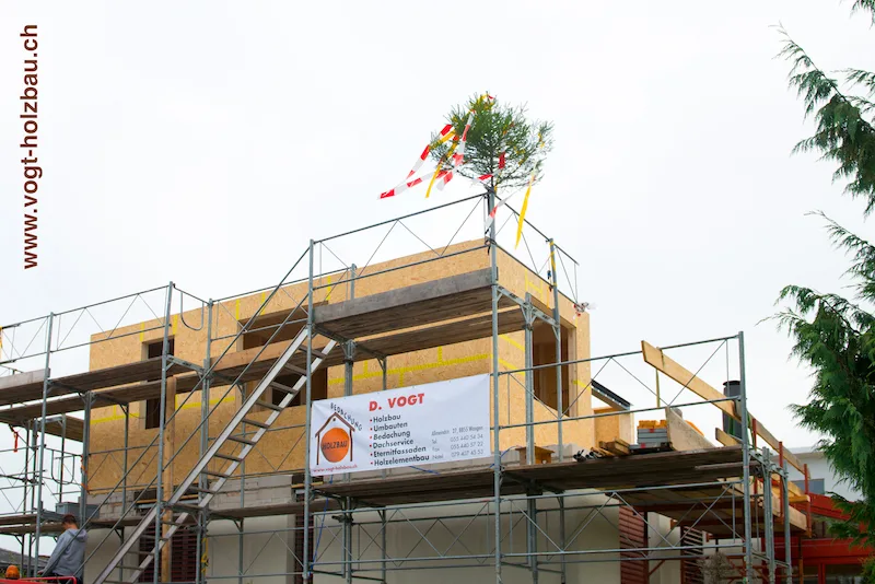 Aufrichte auf der Baustelle